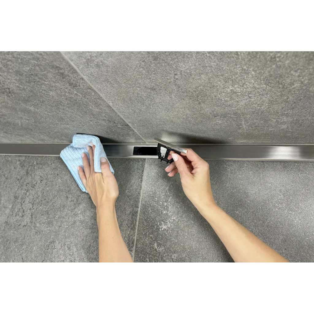 wedi eu fu flex v1 cleaning 0108 pi mwe 72 dpi rgb 6372x4284px 240823 nv screen gros wedi eu fu flex v1 cleaning 0108 pi mwe 72 dpi rgb 6372x4284px 240823 nv screen gros
